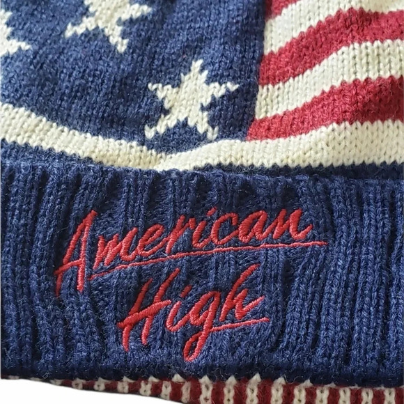 American Flag Knit Pom Pom Hat - Picture 3 of 3